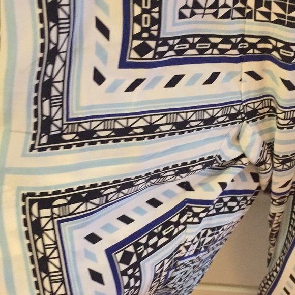 PARKER Devlin print pants ASO Kate Beckinsale - Picture 5 of 6